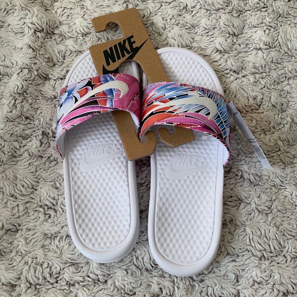 Floral/white Nike slides
